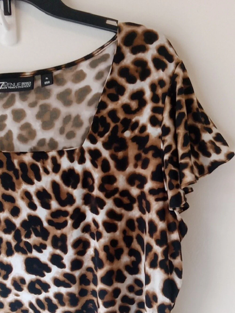 7th Avenue Leopard Print Flutter Sleeve Top - Picture 4 of 4